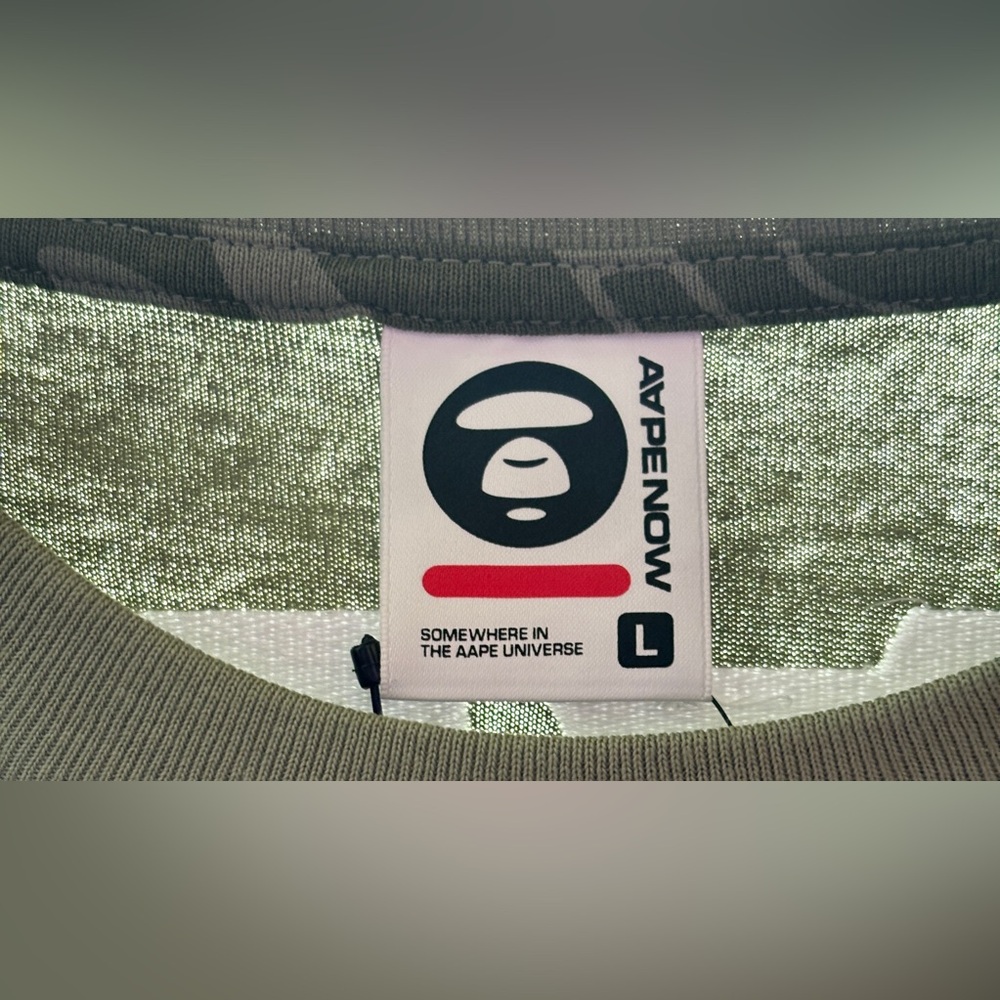 AAPE by A Bathing Ape "Universe" Tee - Picture 3 of 4